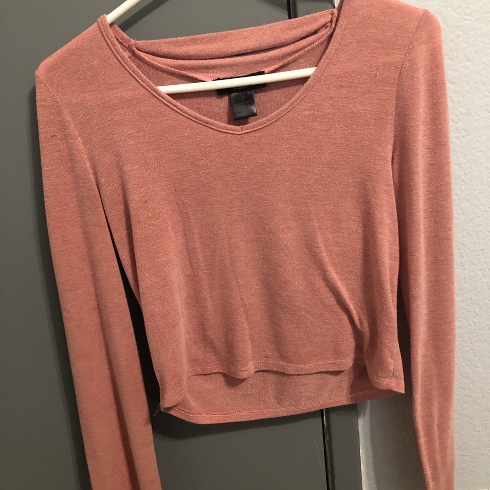 pink long sleeve crop top!